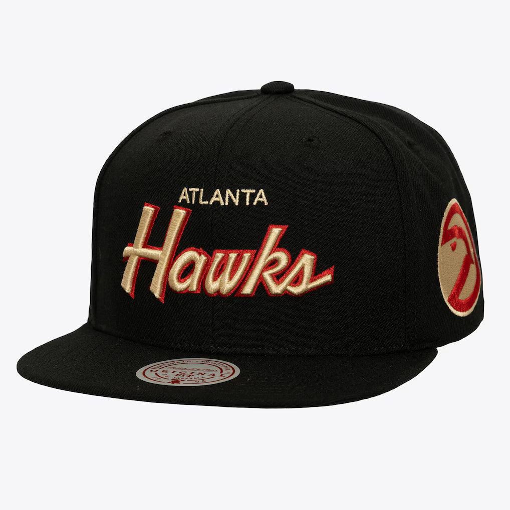 Mitchell & Ness Hawks Cream Script Snapback