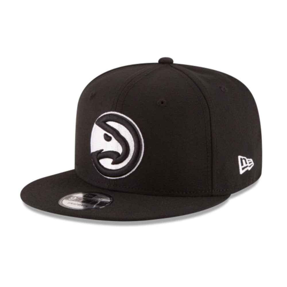 New Era Hawks Basic Black 9FIFTY Snapback