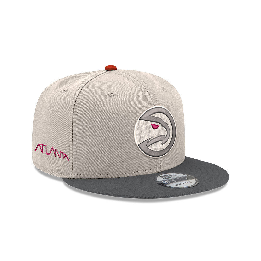 New Era Hawks Cream Grey Evo Snapback
