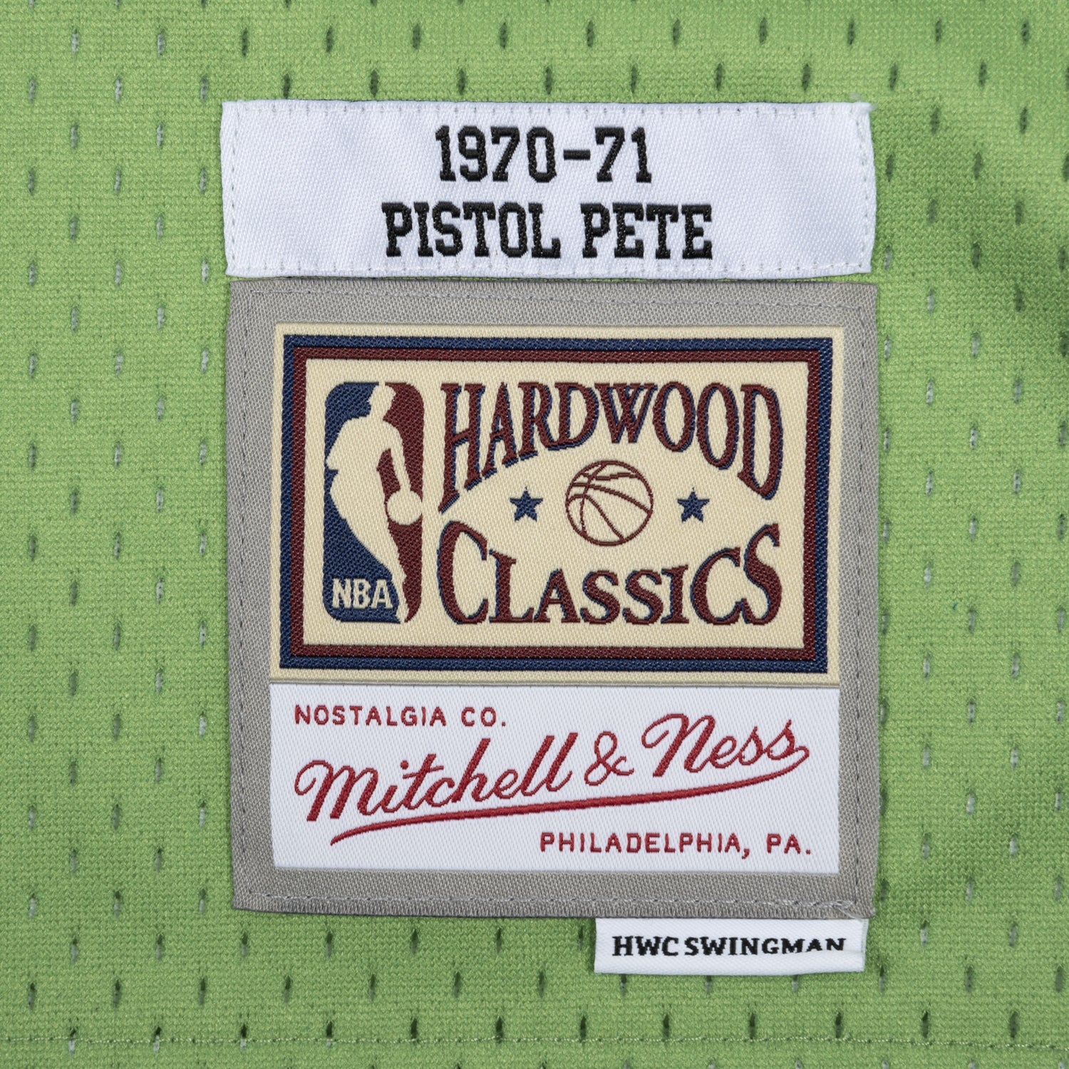 Men's Mitchell & Ness Pete Maravich White Atlanta Hawks Hardwood Classics  Swingman Jersey