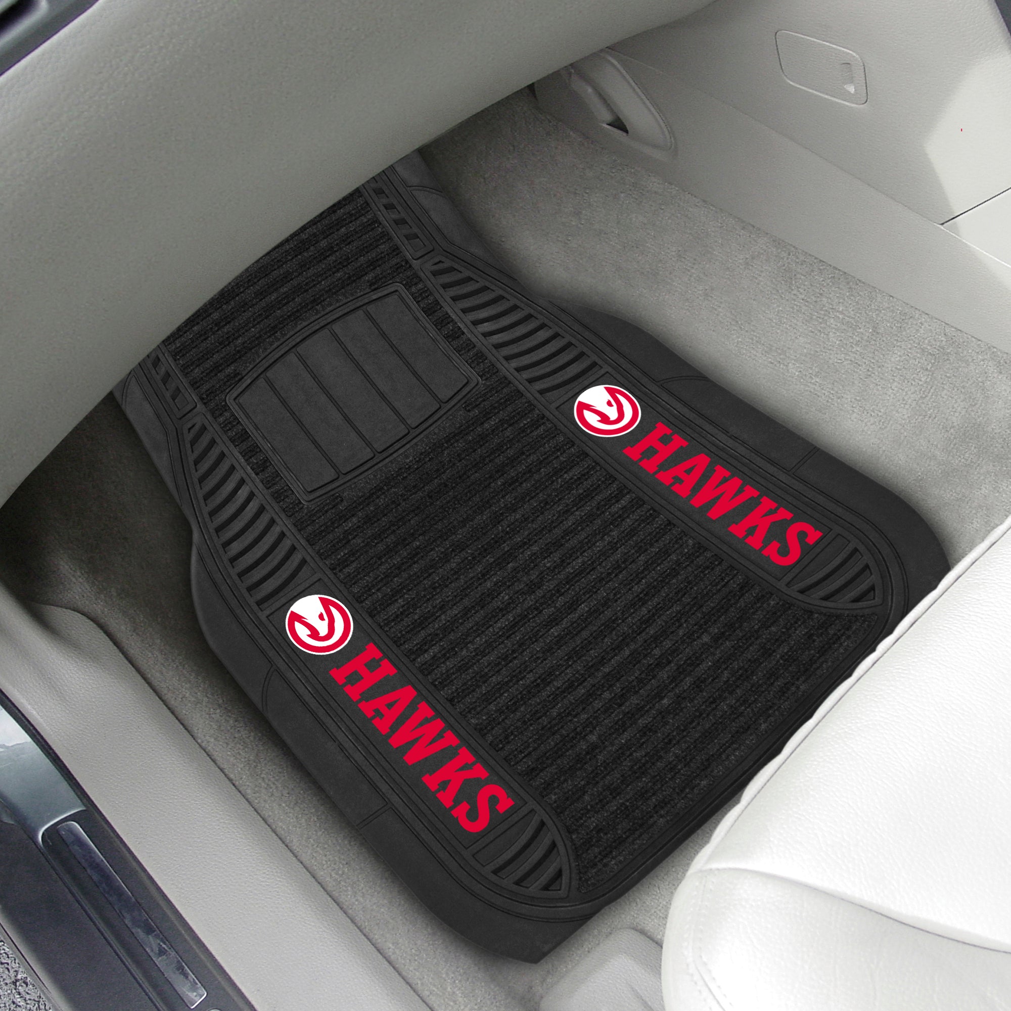 Fanmats Hawks Deluxe Car Mat Set